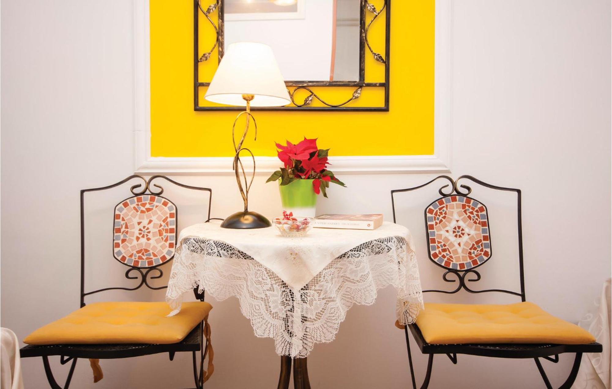 Cozy Apartment In Brodarica With Wifi Zewnętrze zdjęcie