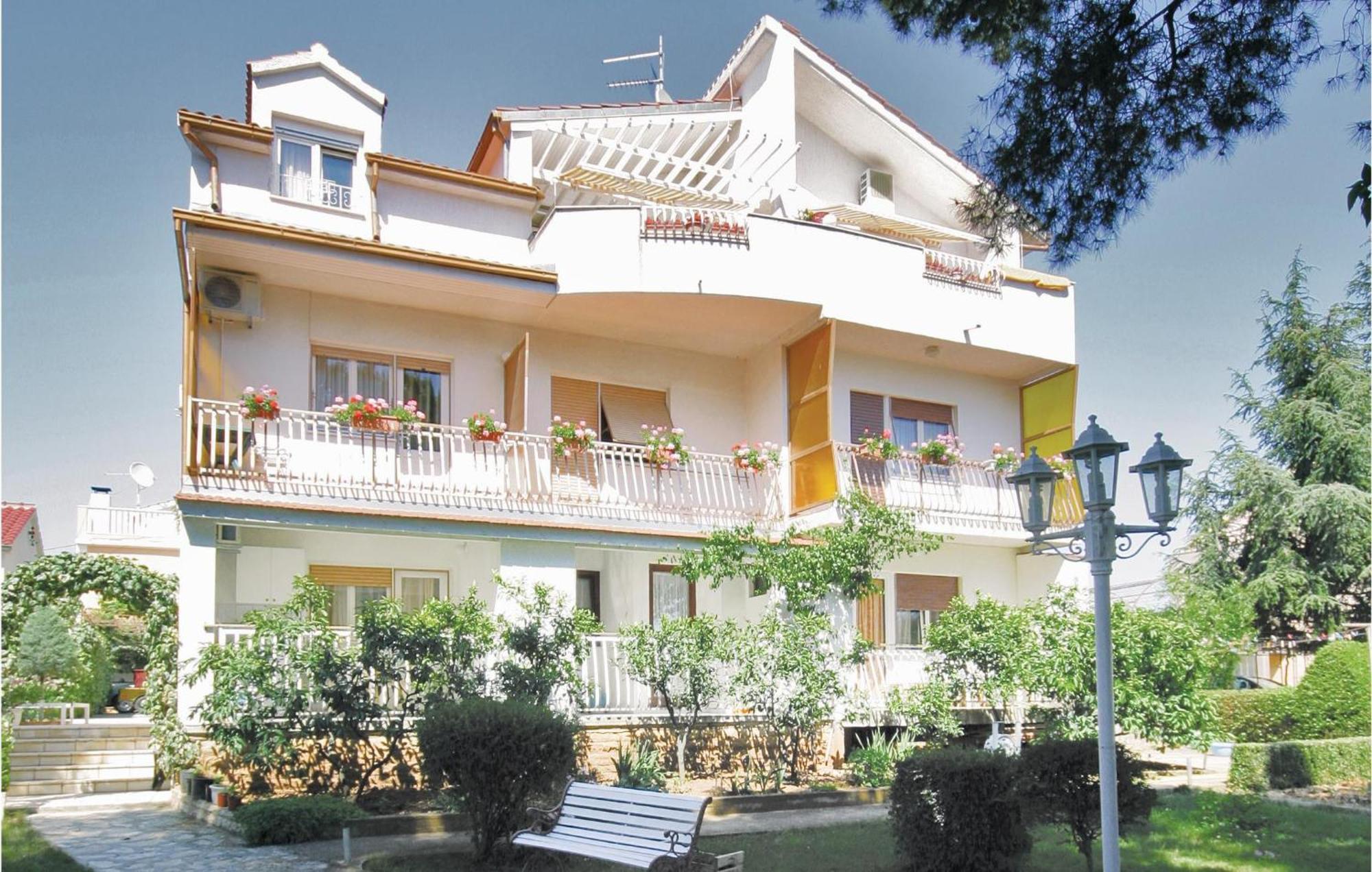 Cozy Apartment In Brodarica With Wifi Zewnętrze zdjęcie